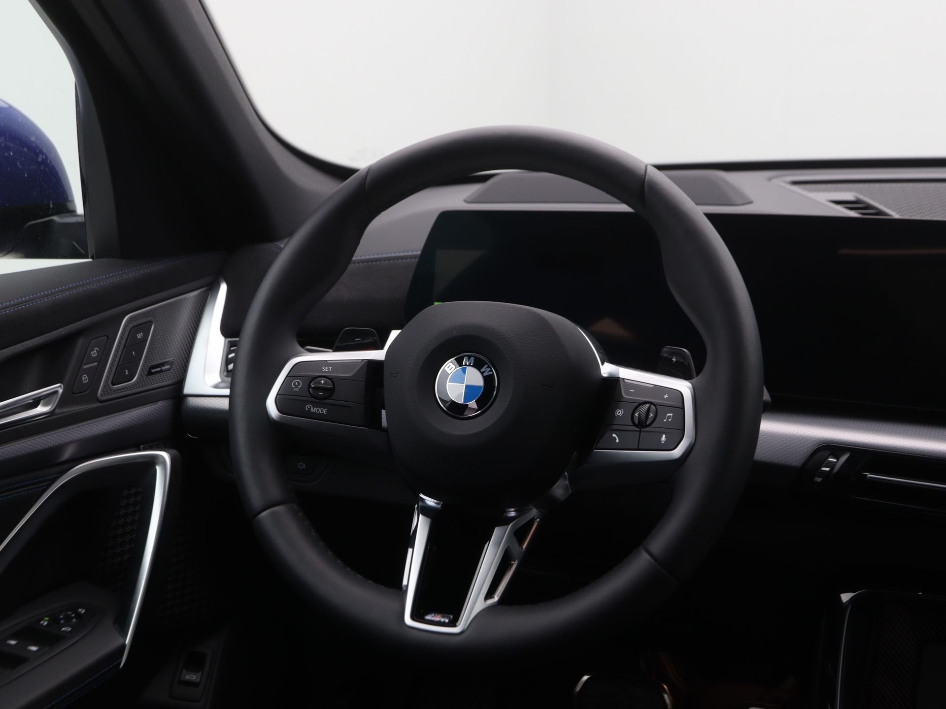 BMW X1 sDrive20i M Sport (bj 2025, automaat), Auto's, BMW, 1525 kg, 156 pk, Met garantie (alle), Blauw