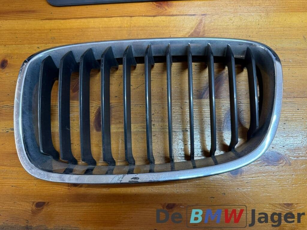 Grille links zwart chroom BMW 1-serie F20 F21 7239021, Gebruikt, Ophalen of Verzenden, BMW, BMW
