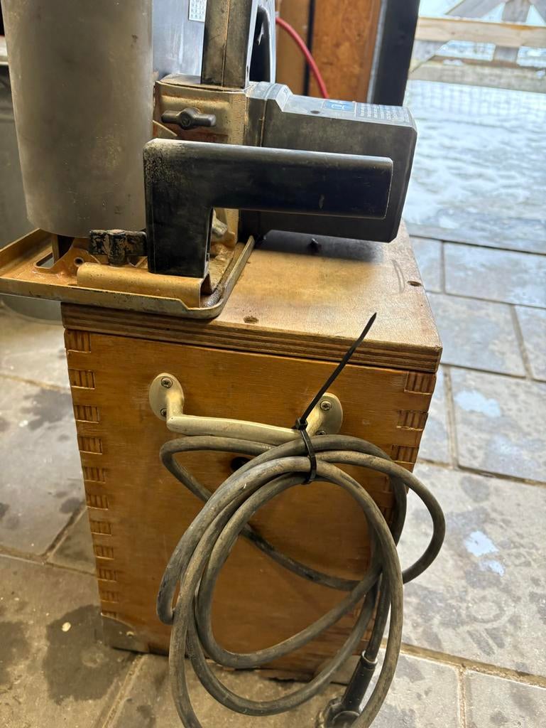 Professionele Carat tegel zaagmachine met transformator, 60 cm of meer, Gebruikt, Ophalen of Verzenden, 10 m² of meer