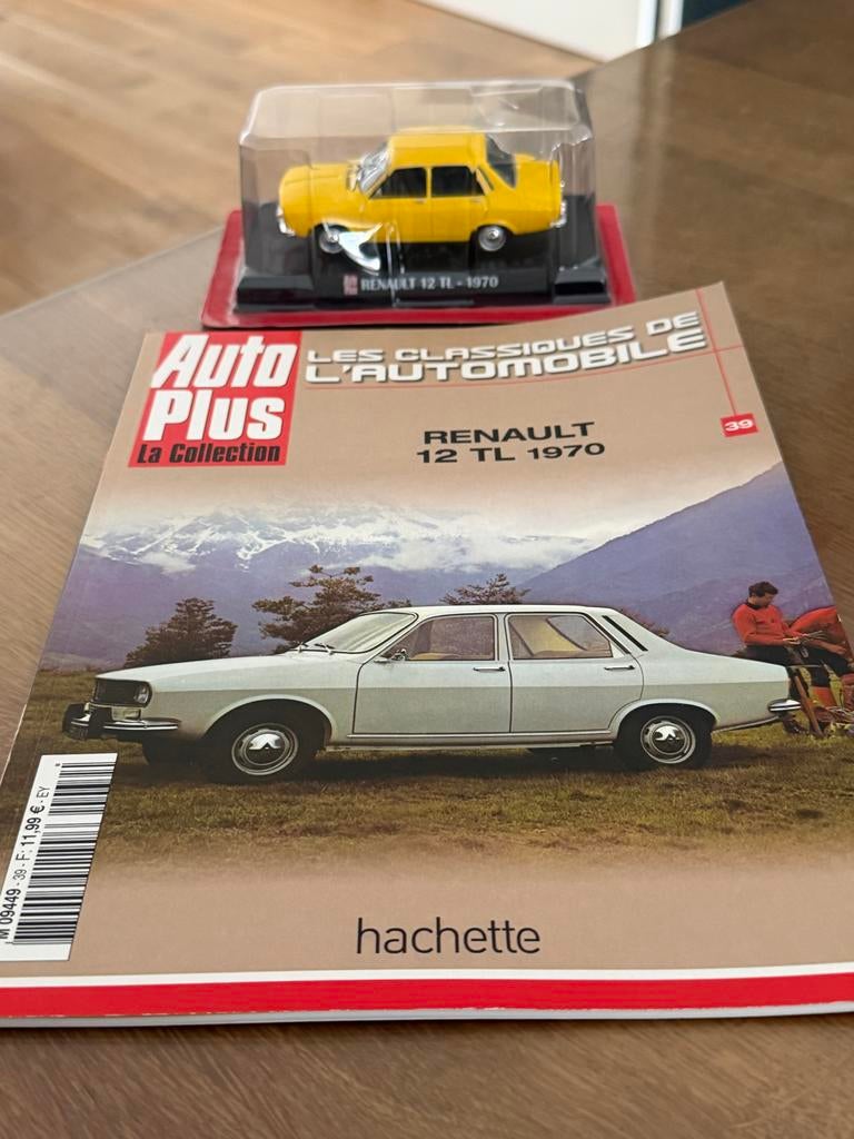 Renault 12 TL 1970 modelauto met tijdschrift, Ophalen of Verzenden, Nieuw, Auto, Overige merken