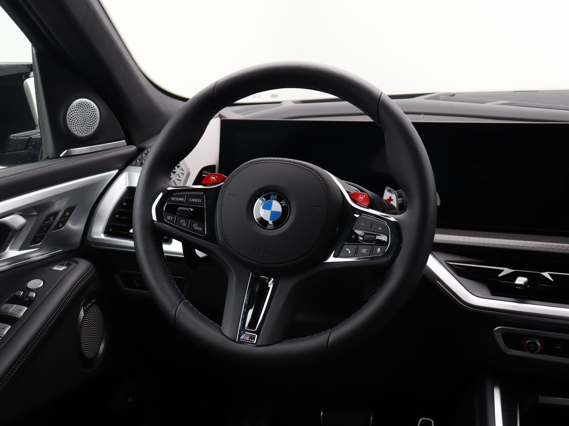BMW XM PHEV Label Red 30 kWh SoH 100% (bj 2026, automaat), Auto's, Dealer onderhouden, Gebruikt, Met garantie (alle), 4395 cc