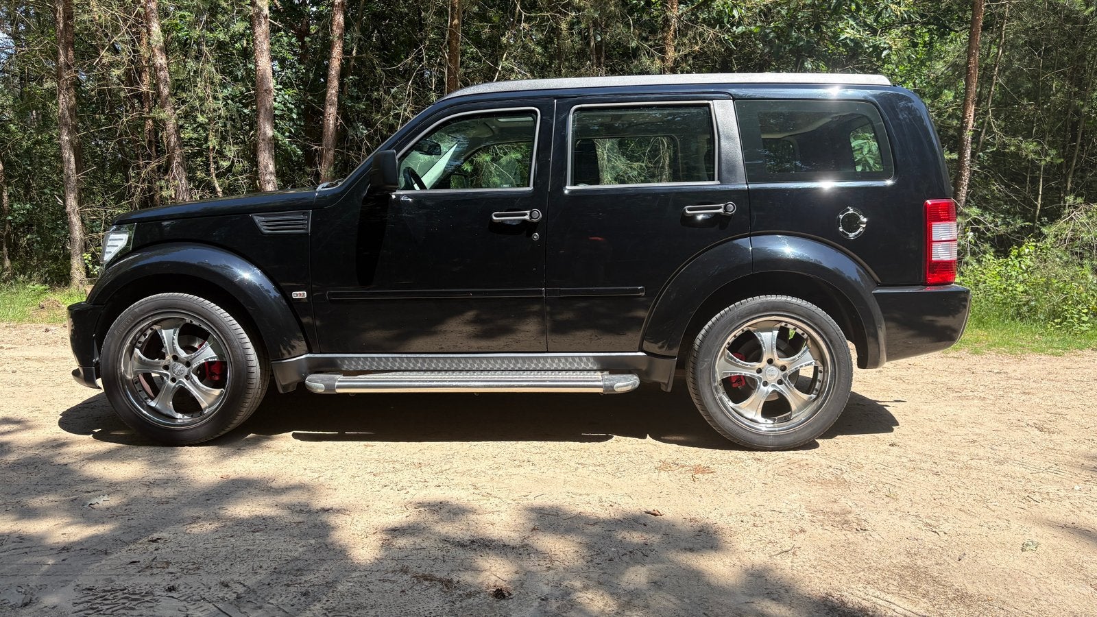 Dodge Nitro 3.7 SXT V6 4X4 2008 Zwart, Auto's, Dodge, Automaat, 3700 cc, Zwart, 205 pk