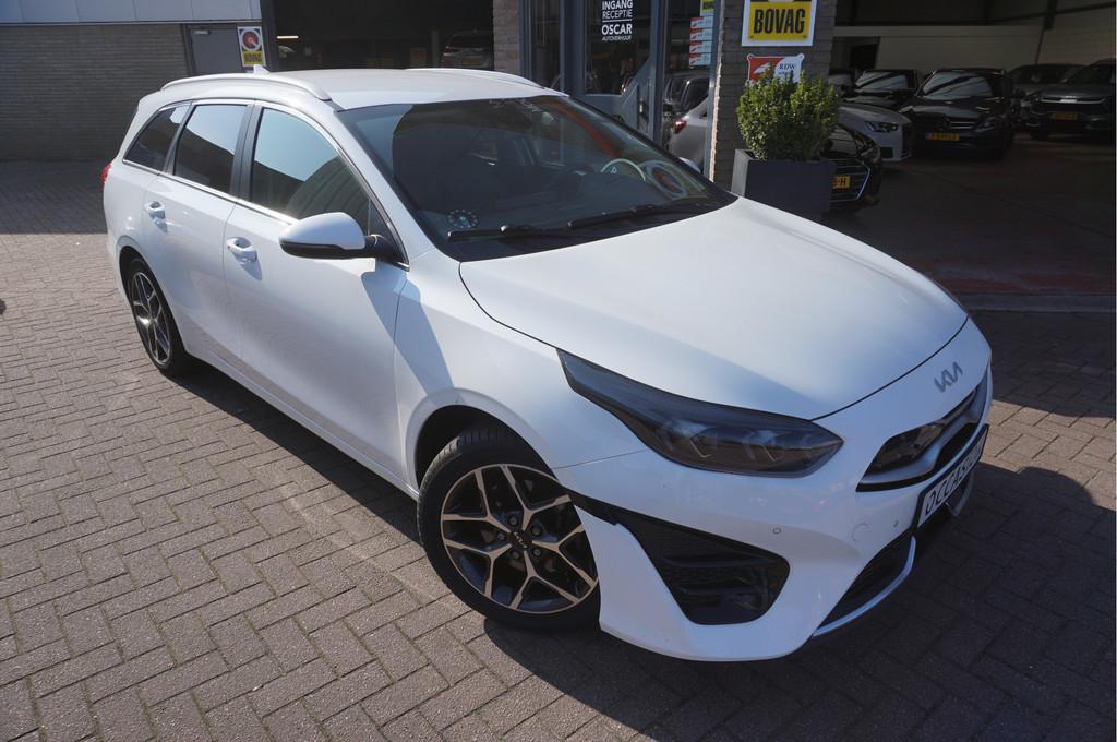 Kia Ceed Sportswagon 1.6 GDI PHEV DynamicLine Automaat, Gebruikt, Zwart, Wit, Plug-in hybride