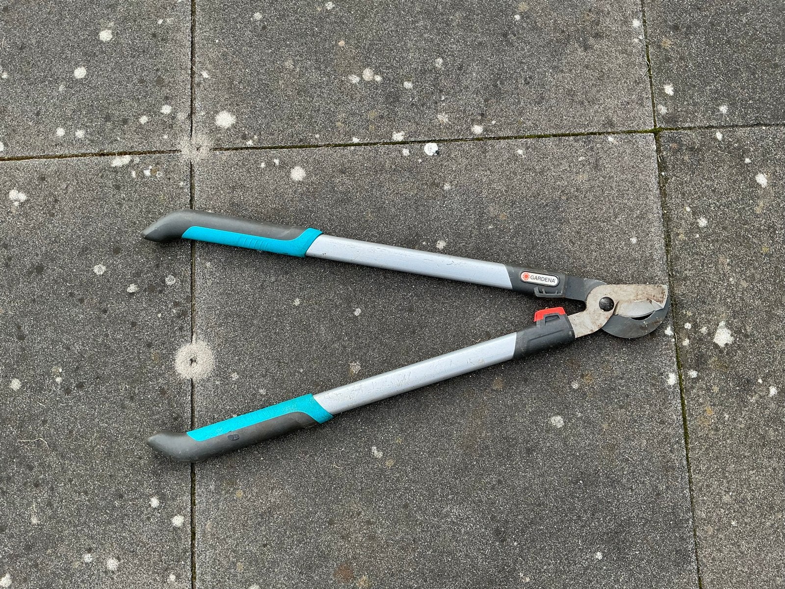 Gardena takkenschaar - Gebruikt maar functioneel, Tuin en Terras, Ophalen, Gebruikt, 20 t/m 29 mm