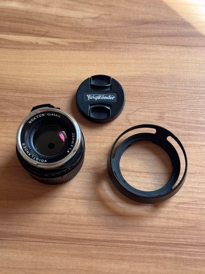 Nokton Classic 35mm F 1.4 Leica M-Mount, Audio, Tv en Foto, Fotografie | Lenzen en Objectieven, Ophalen of Verzenden, Zo goed als nieuw