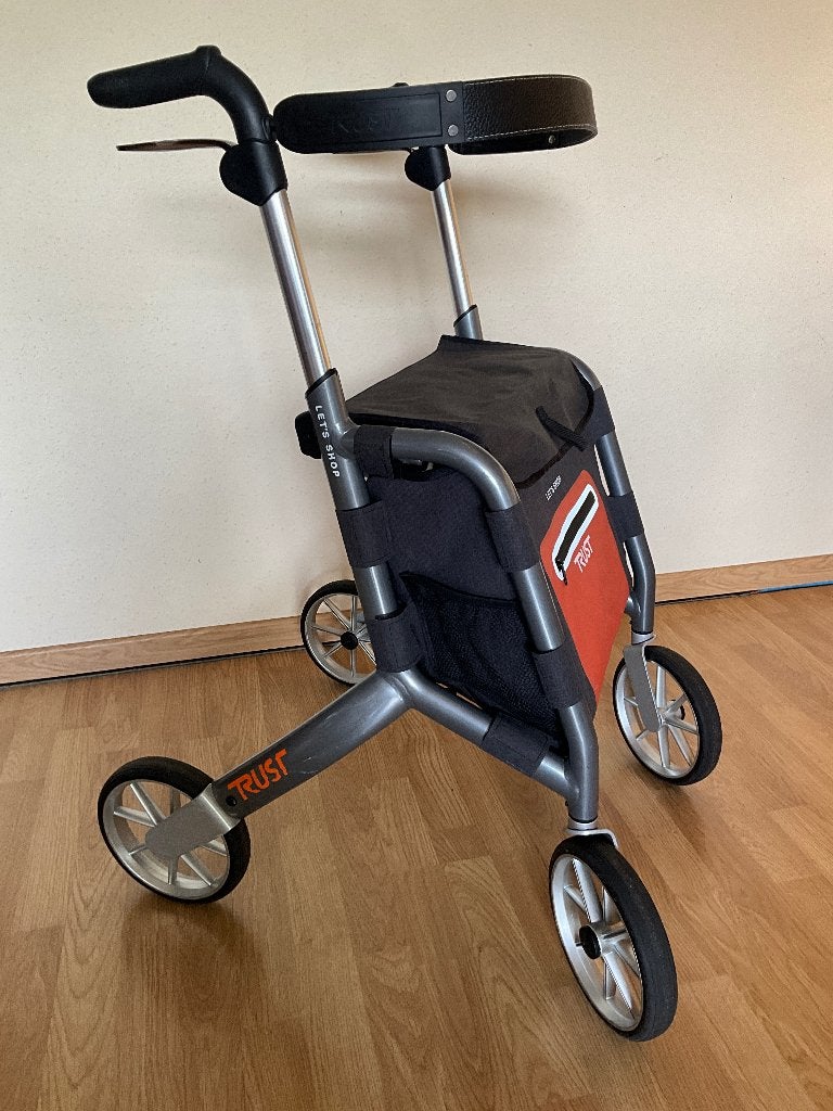 Luxe Trust ‘Let’s Shop’ Designrollator met reserveonderdelen, Ophalen, Lichtgewicht, Zo goed als nieuw