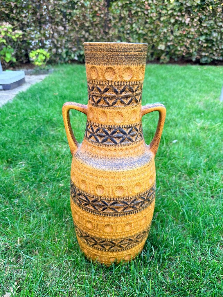Vintage Bay Keramik vaas 608-45, okergeel met reliëf, Ophalen