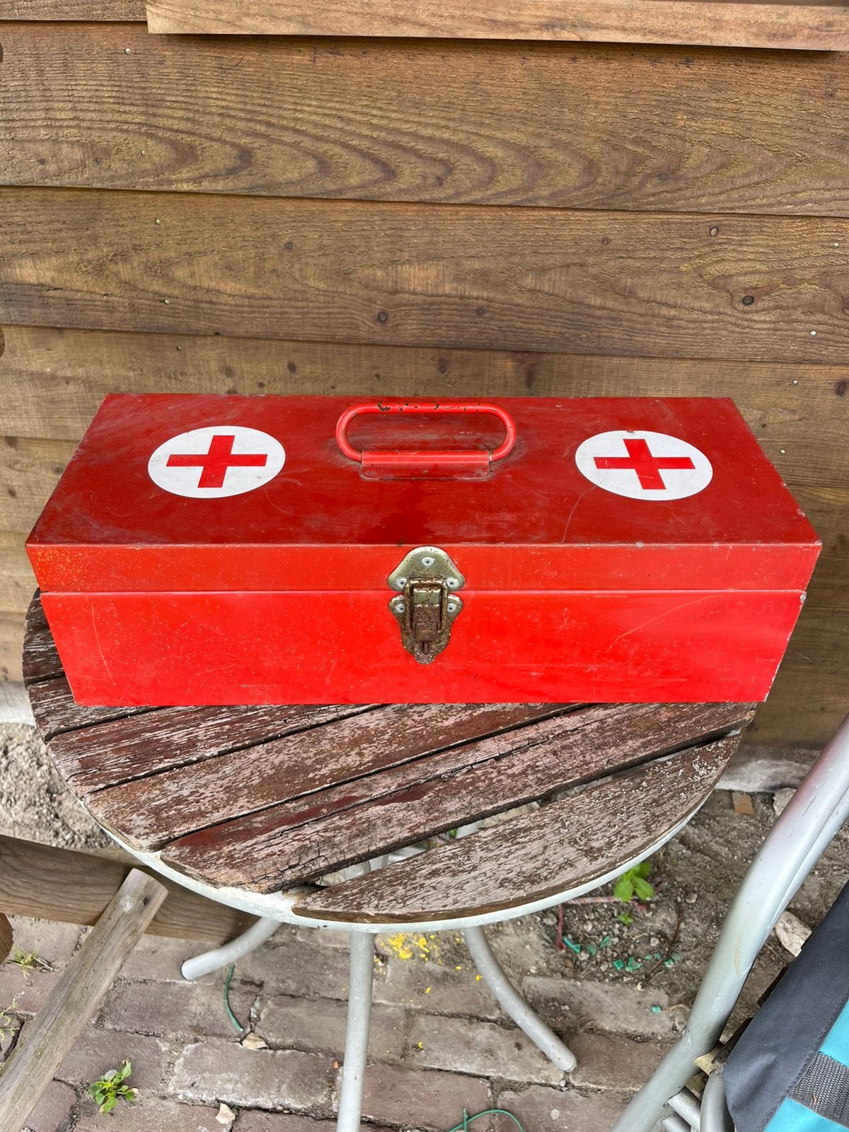 Oude ehbo verbandkist, Huis en Inrichting, Woonaccessoires | Kisten, Ophalen of Verzenden, Gebruikt