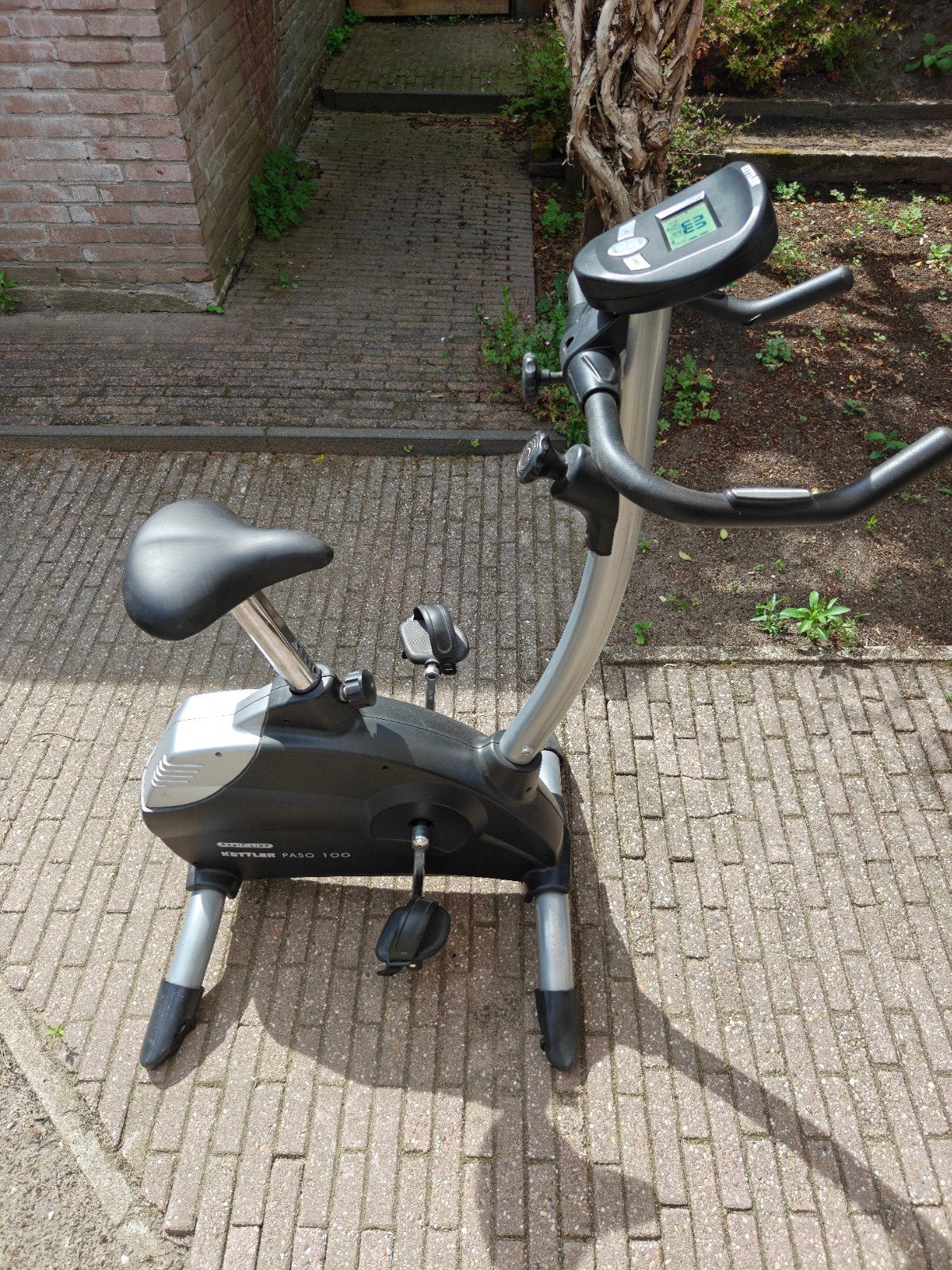 Kettler Paso 100 Hometrainer - licht beschadigd, Ophalen, Zo goed als nieuw, Metaal, Benen