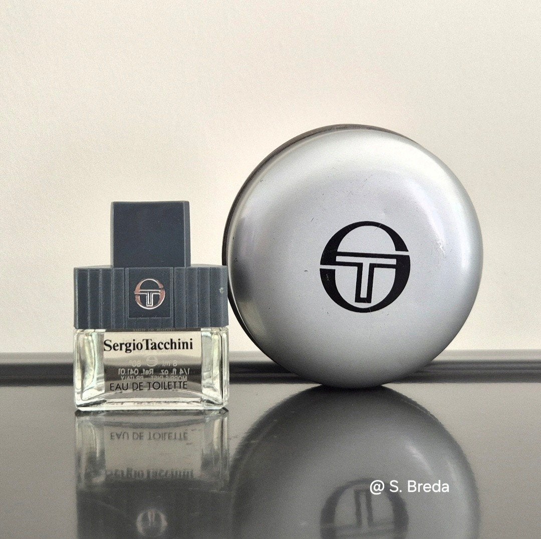 Sergio Tacchini - volle miniatuur in blik, Verzamelen, Ophalen of Verzenden, Miniatuur, Gevuld