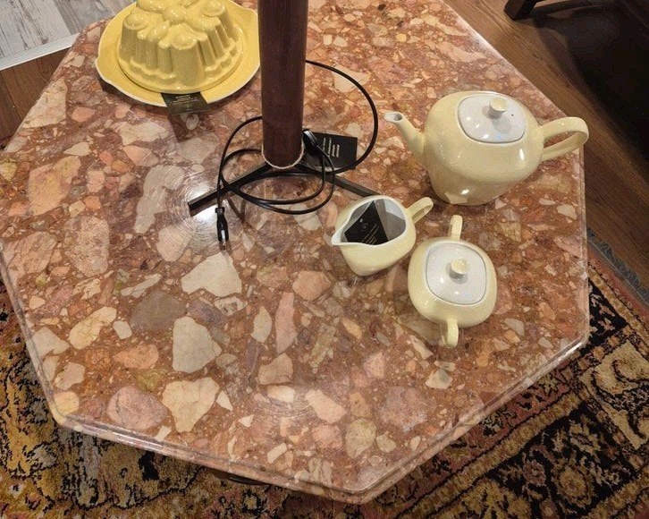 Vintage salontafel met marmeren blad, Ophalen