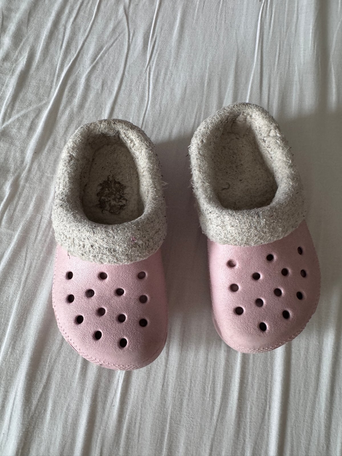Lichtroze Crocs maat 24-26 (8c9) met voering, Ophalen of Verzenden, Gebruikt, Meisje, Schoenen