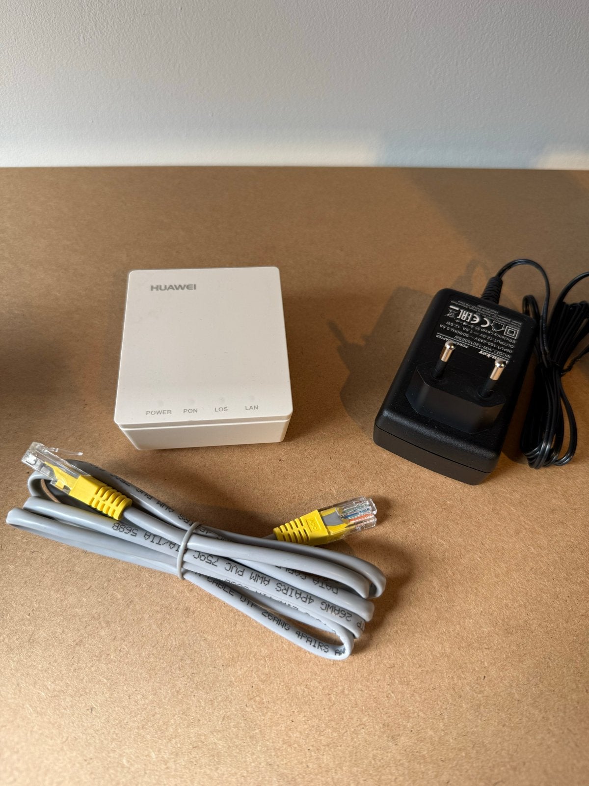 Huawei OptiXstar HG8010Hv6-10 GPON Terminal Router, Computers en Software, Router, Huawei, Nieuw, Ophalen of Verzenden