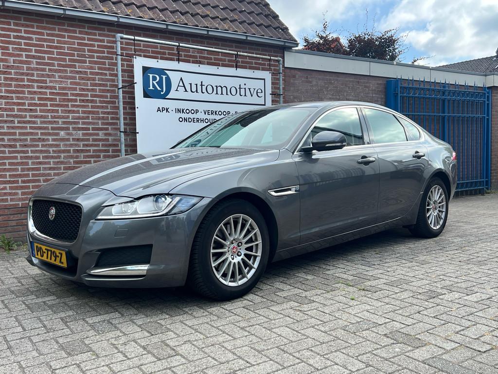 Jaguar XF 2.0d Portfolio (bj 2017), Gebruikt, Euro 6, 4 cilinders, Stoelverwarming