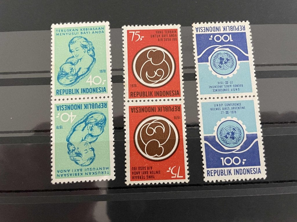 oudere postzegels Indonesie tete a beche kaart 130 postfris, Verzenden, Postfris, Zuidoost-Azië