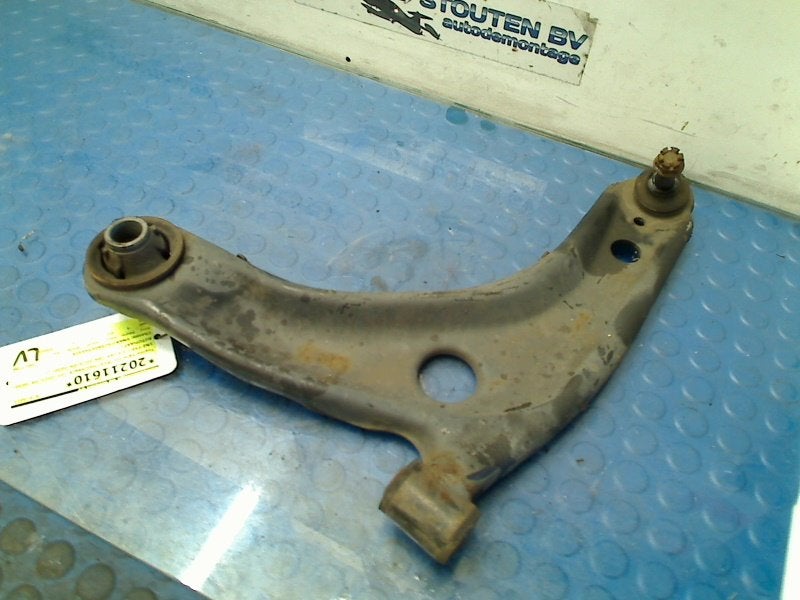 Draagarm Links Voor Toyota Yaris III (P13) (2015-04/2020-09), Auto-onderdelen, Gebruikt, Kundenbetreuung@toyota.de, Toyota-Allee 2, Köln 50858, , Duitsland