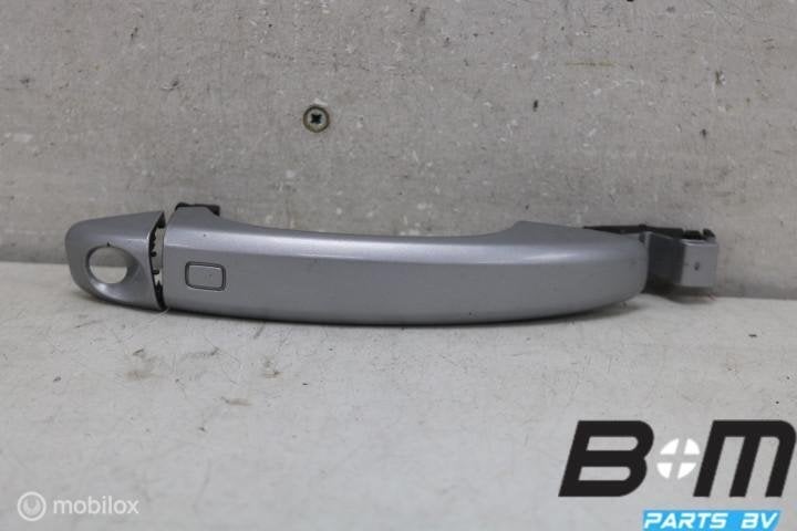 Portiergreep LA Audi A1 8X FL LZ7G 8T0837205A, Gebruikt
