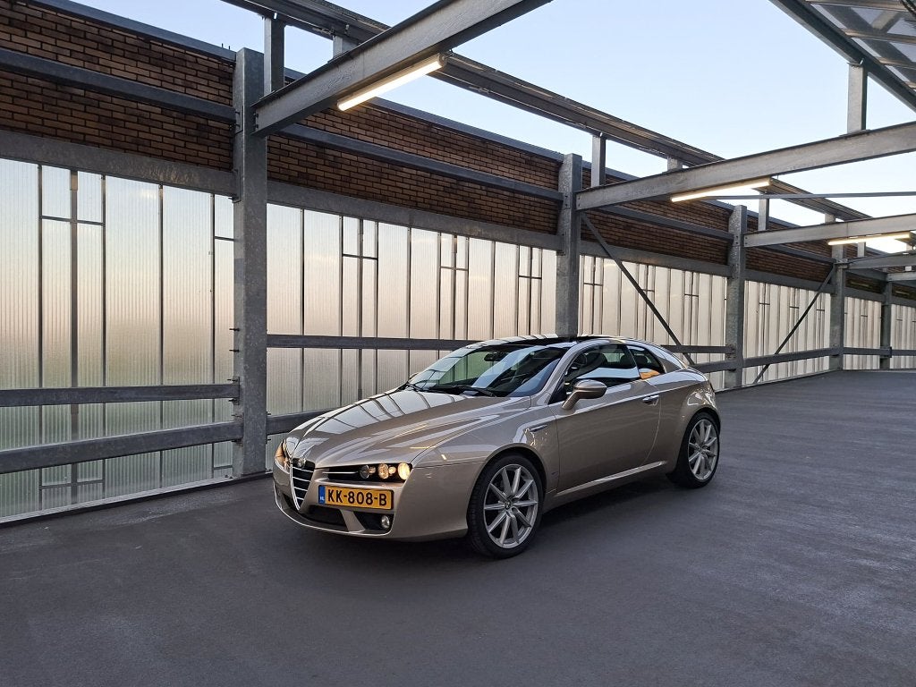 Alfa Romeo Brera 2.2 JTS 2007 Oro Soave - APK 06-04-2027, Auto's, Alfa Romeo, Particulier, Brera, ABS, Airbags, Airconditioning
