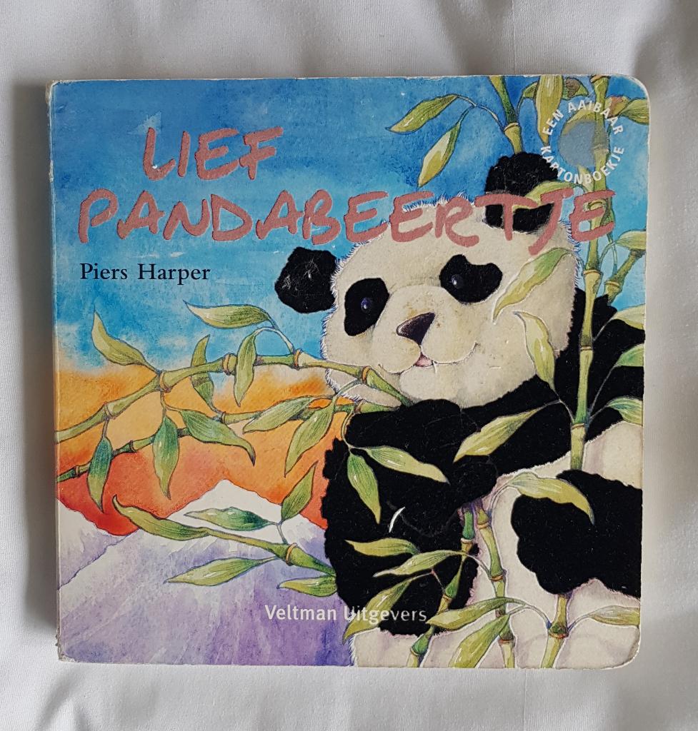Lief Pandabeertje, Boeken, Zo goed als nieuw, Uitklap-, Voel- of Ontdekboek, Piers Harper, Ophalen of Verzenden
