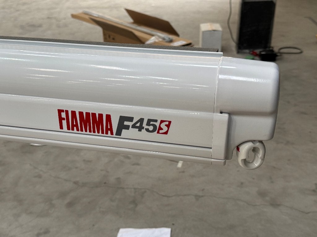 Nieuwe Fiamma Luifel - F45s - 450 - Polar White / Royal Grey