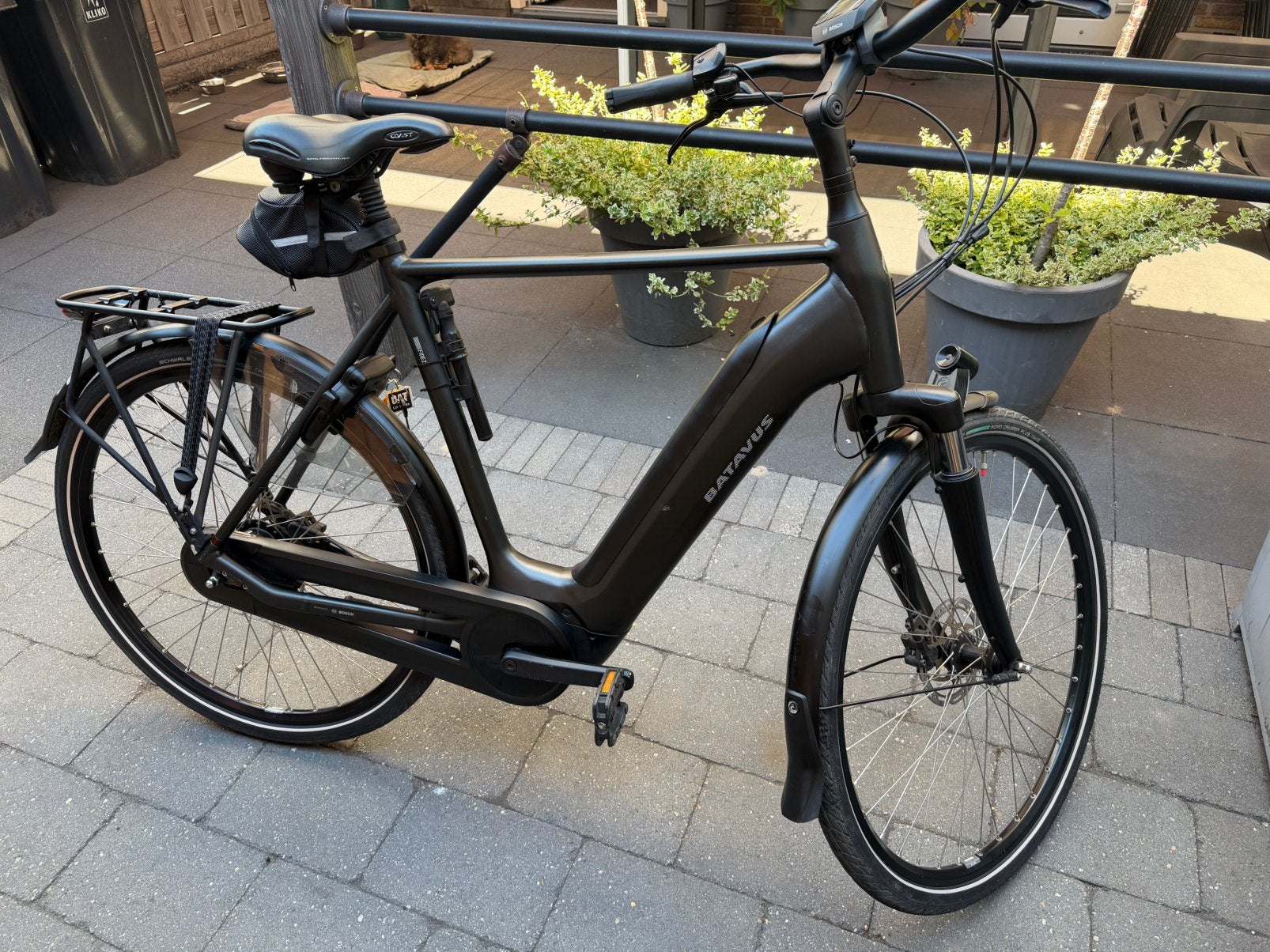 Batavus Finez e-bike (2021) – 1.913 km – 500 Wh accu, 59 cm of meer, Ophalen, Zo goed als nieuw, Batavus