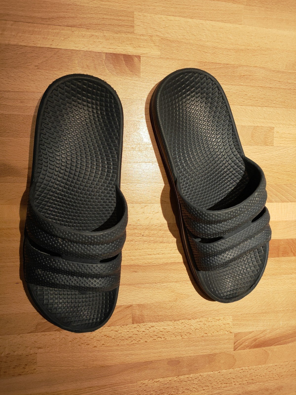 Stevige slippers maat 38 voor jongens, Kleding | Heren, Ophalen