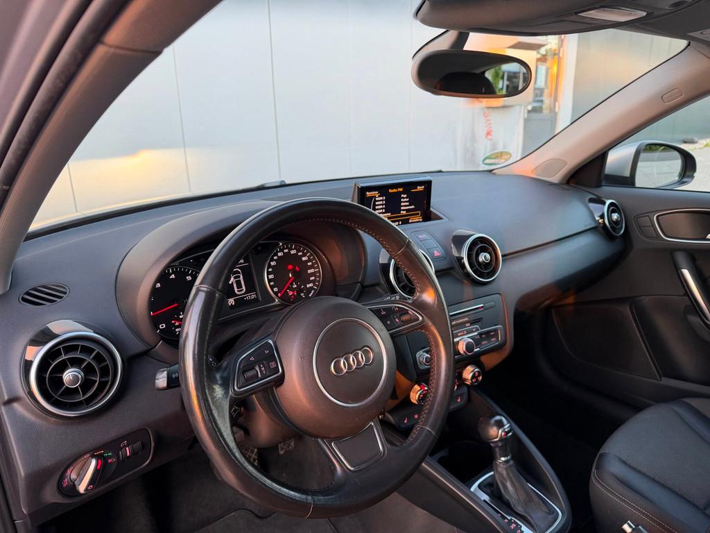 Audi A1 SPORTBACK 1.0 TFSI 95PK S-LINE Automaat LED, Auto's, Audi, Euro 6, 23 km/l, Bedrijf, Grijs
