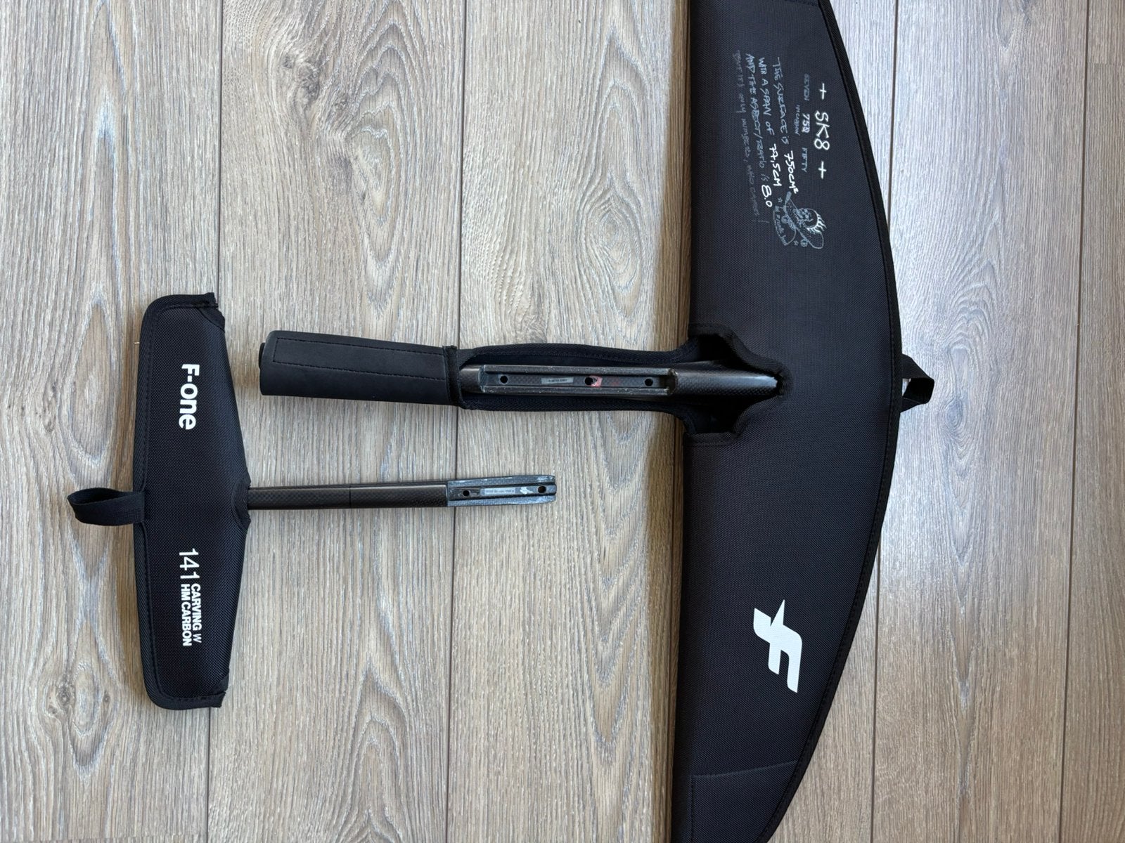 Fone SK8 750 foil met monoblock 141 carving W HM Carbon stab, Watersport en Boten, Ophalen of Verzenden, Gebruikt, Wingsurf-hydrofoil