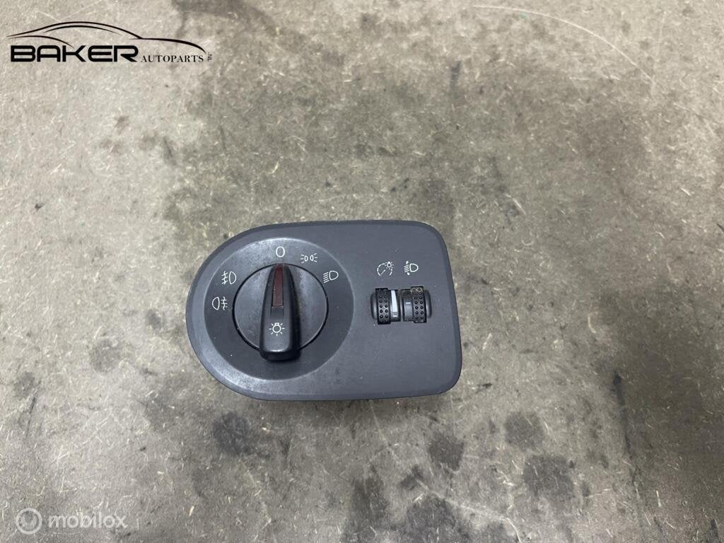 Lichtschakelaar Seat Ibiza 6J ('08-'17) 6J1941531J, Gebruikt, Ophalen of Verzenden, Seat, Seat