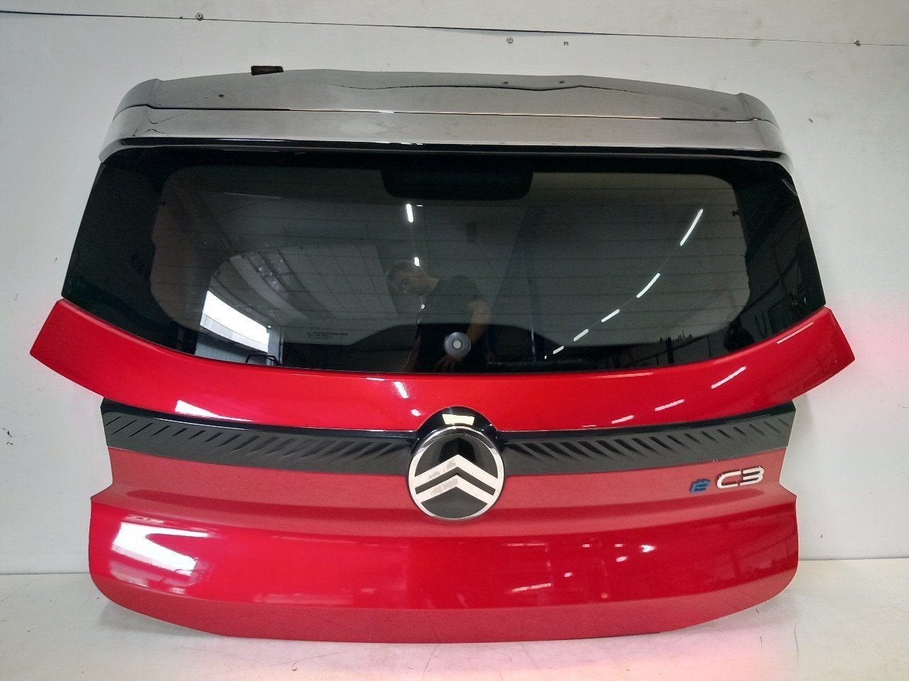 Achterklep Citroën C3, Onderdelen@venauto.nl, Van der Ven Autorecycling B.V., Gebruikt, Ettenseweg 76, 4706 PB Roosendaal, The Netherlands