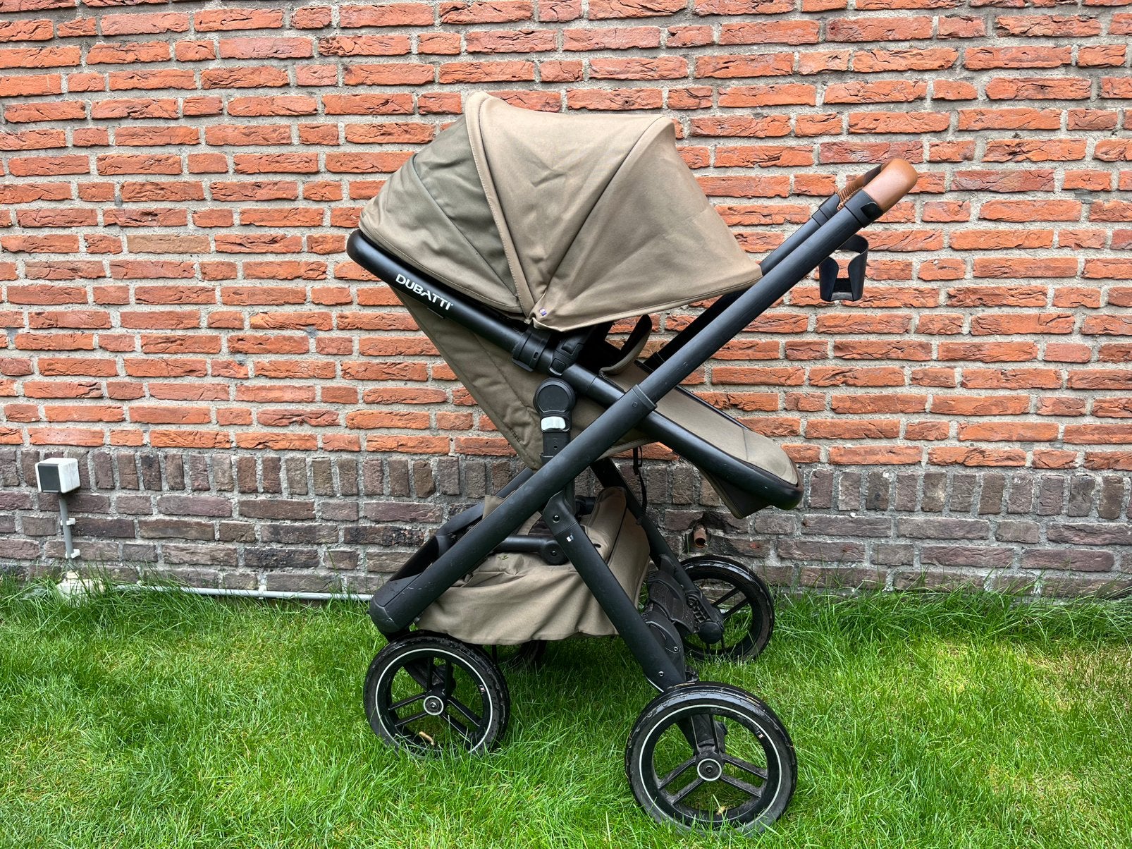 Dubatti One kinderwagen., Kinderen en Baby's, Kinderwagens en Combinaties, Gebruikt, Kinderwagen, Overige merken, Luchtbanden