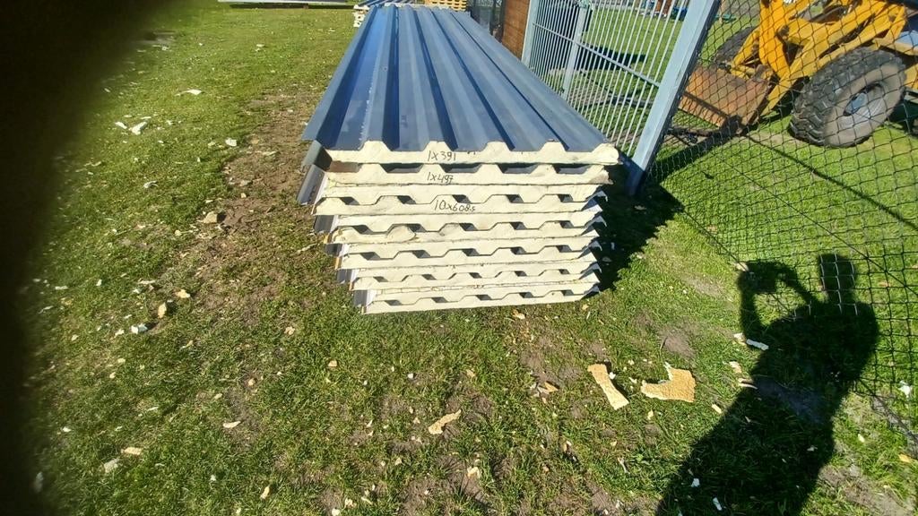 Sandwichpanelen  falk dakplaten  10 stuks 608,5 cm ,8 stuks, Ophalen, Gebruikt, Overige materialen, 50 tot 100 mm
