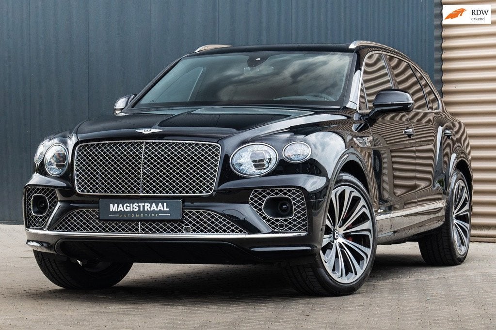 Bentley Bentayga 4.0 V8 Azure, Auto's, Automaat, Bentayga, Gebruikt, Zwart