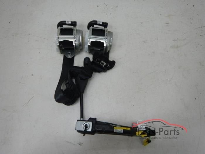 VW Golf 8 Gordelset Voorzijde L + R, Auto-onderdelen, Ophalen of Verzenden, Gebruikt