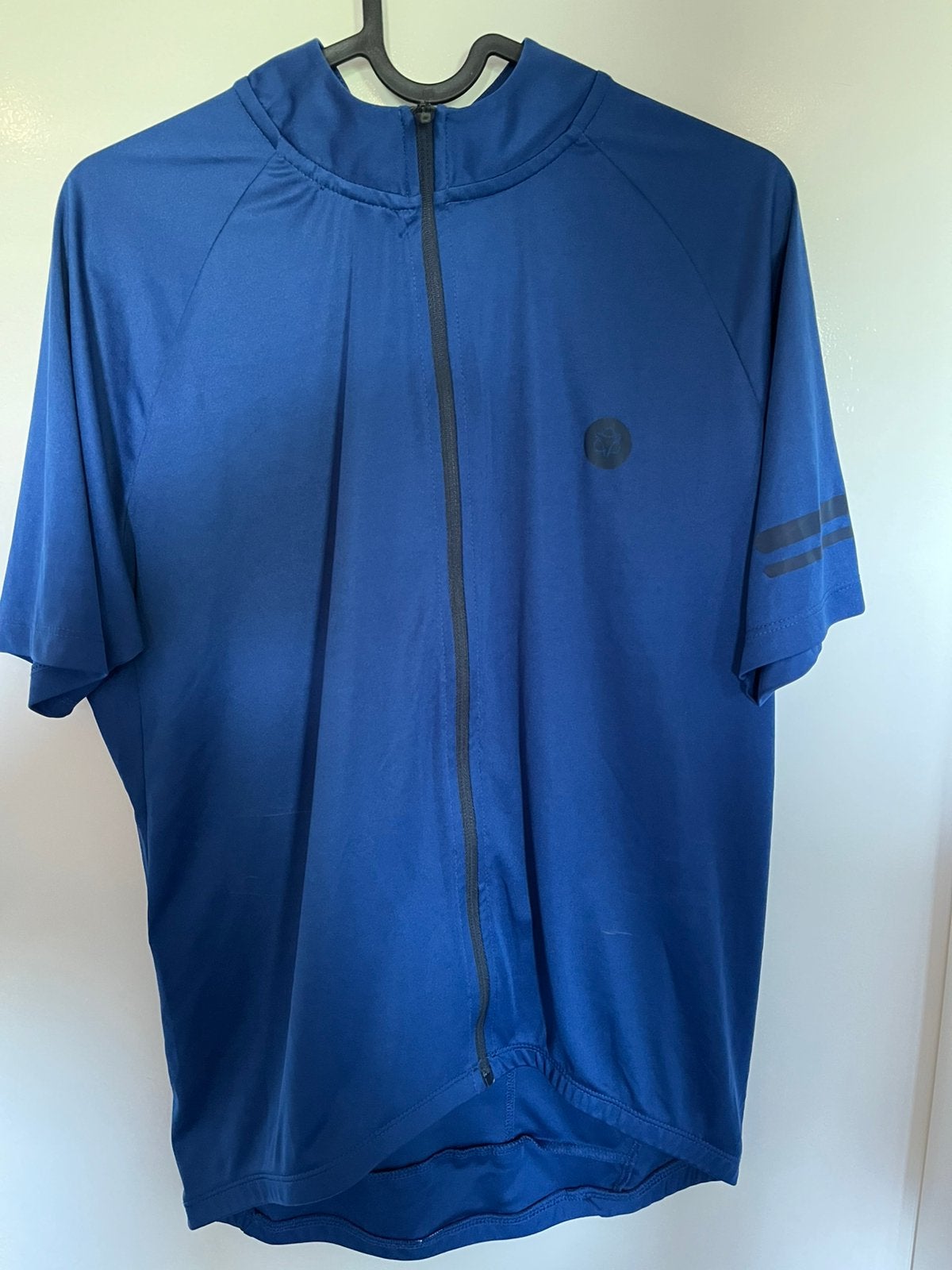 Wielrenshirt heren Agu L maar zit als M, Ophalen of Verzenden, Zo goed als nieuw, Kleding