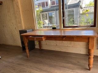 Vintage massief grenen tafel  2 laden 190cm x 85cm  € 300,00, Ophalen, Gebruikt, Vintage, 50 tot 100 cm
