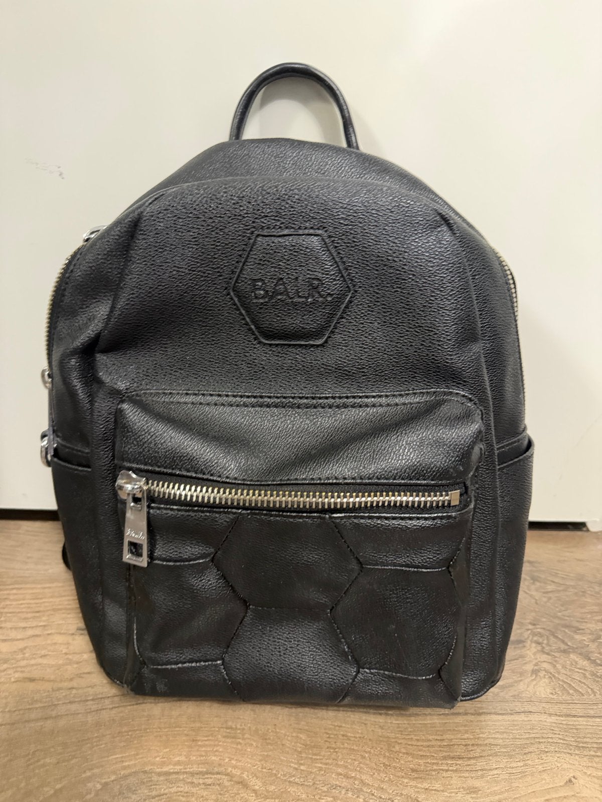 BALR. Zwarte Leren Rugzak - zo goed als nieuw, Sieraden, Tassen en Uiterlijk, Tassen | Rugtassen, Overige merken, Minder dan 30 cm