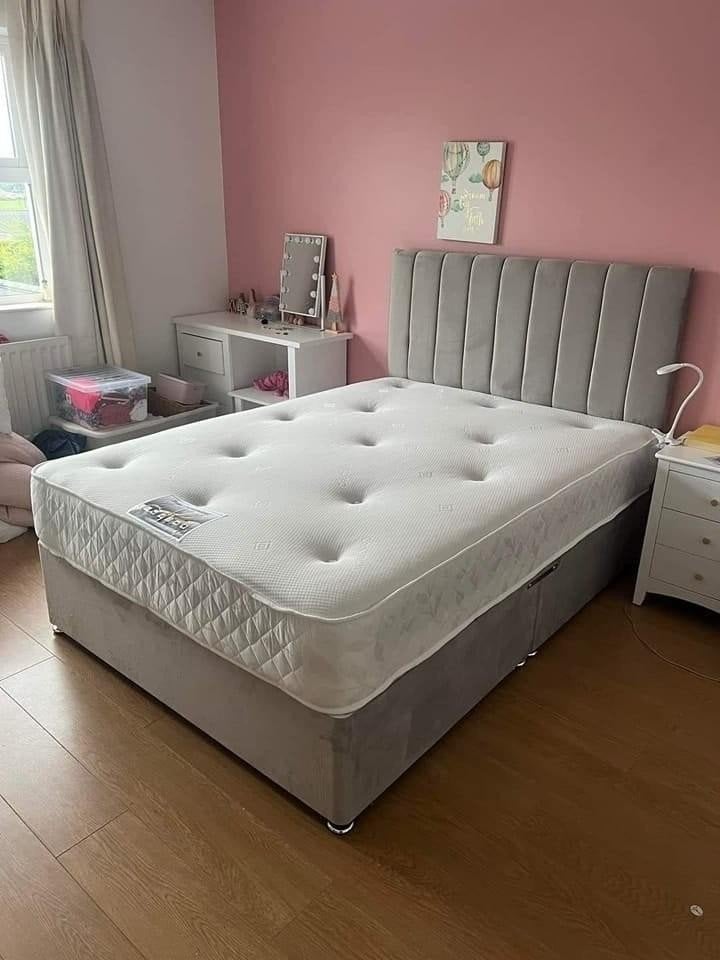 Boxspring Compleet Bed (140x200) Met Matras, Tweepersoons, Zo goed als nieuw, 200 cm, Grijs