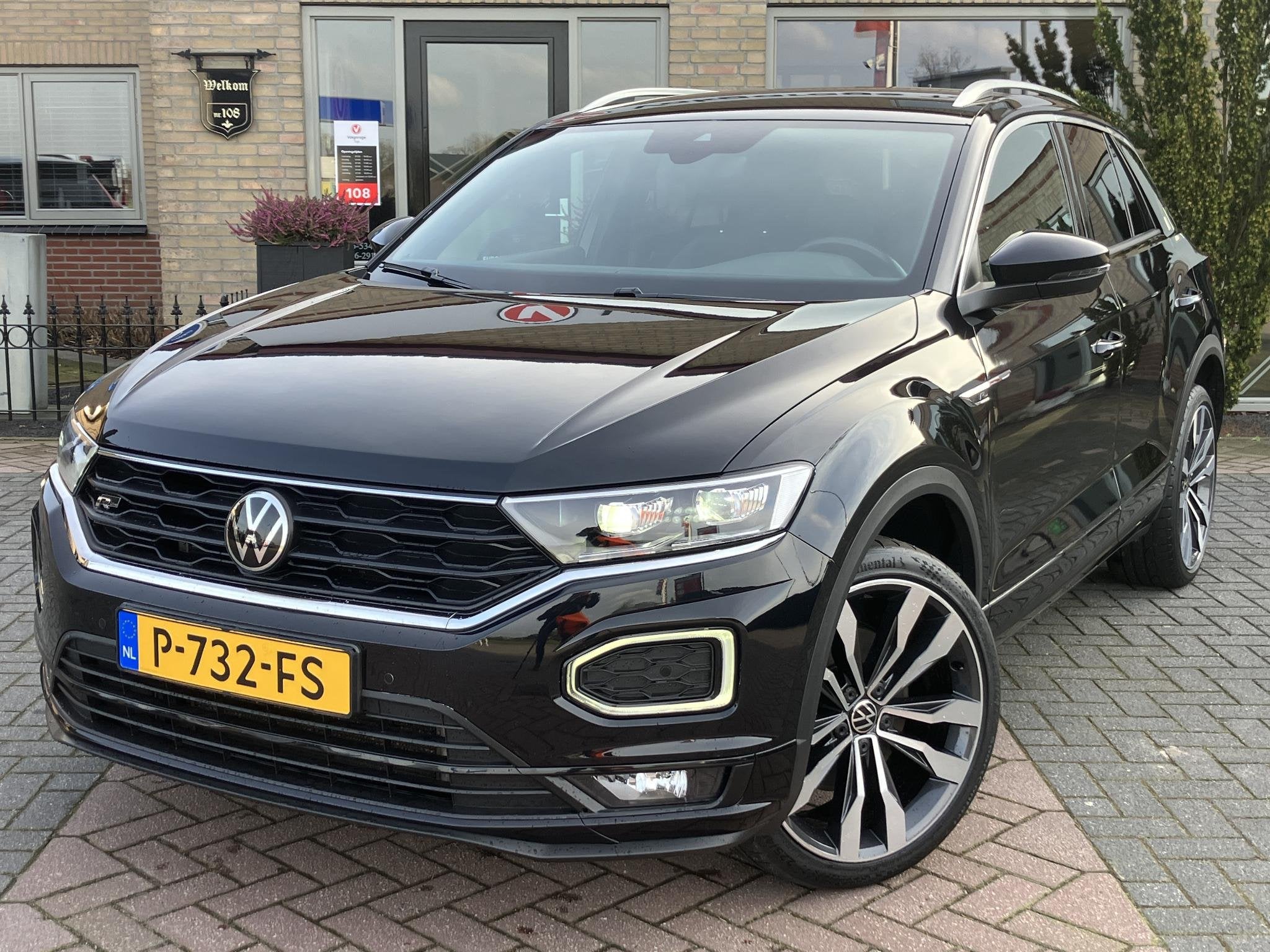 Volkswagen T-Roc 1.5 TSI Sport | R-Line | NAP | Leder | Came, Auto's, Volkswagen, Stof, 4 cilinders, 150 pk, Zwart