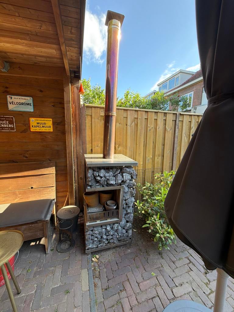 Robuuste buitenhaard met gabion en koperen pijp, Ophalen, Gebruikt