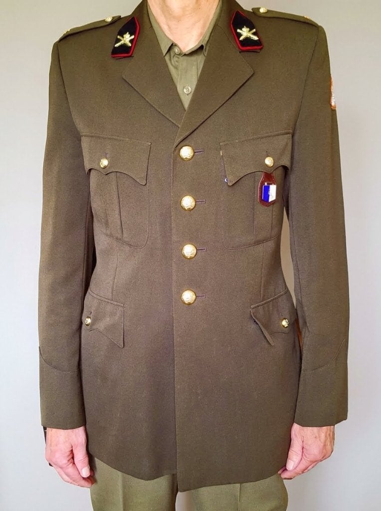 Compleet KL uniform DT 1979 - 2e Luitenant Artillerie, Verzamelen, Ophalen of Verzenden, Landmacht, Nederland, Kleding of Schoenen