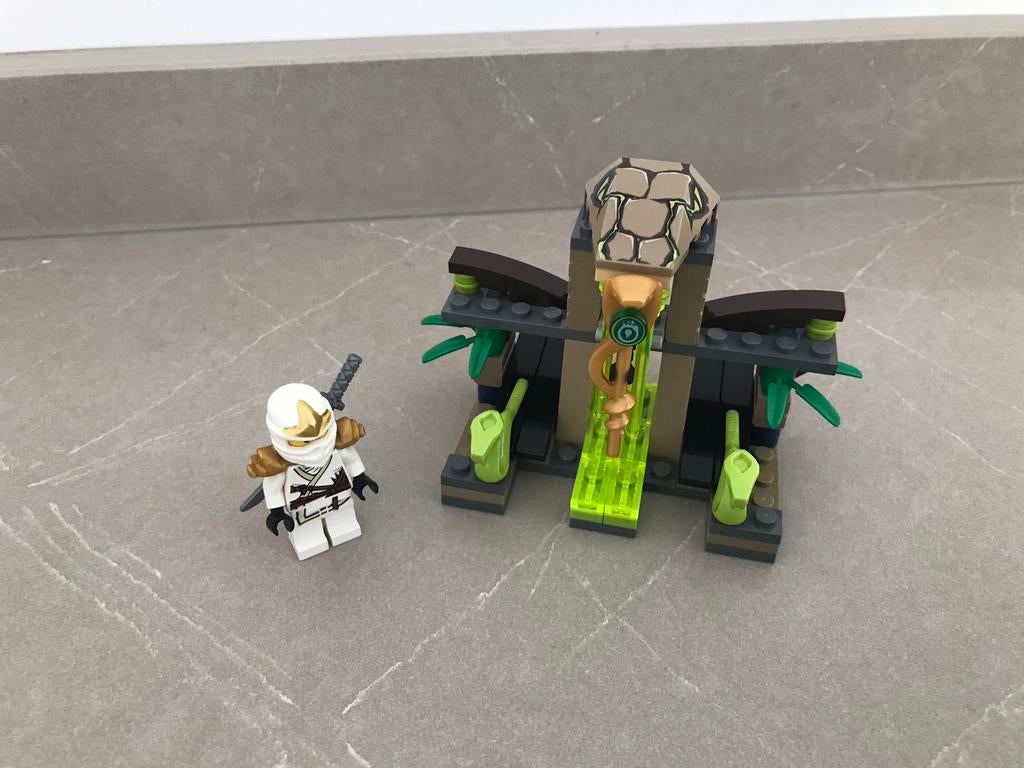 Lego ninjago set 9440, Kinderen en Baby's, Speelgoed | Duplo en Lego, Lego, Ophalen of Verzenden, Zo goed als nieuw, Compleet
