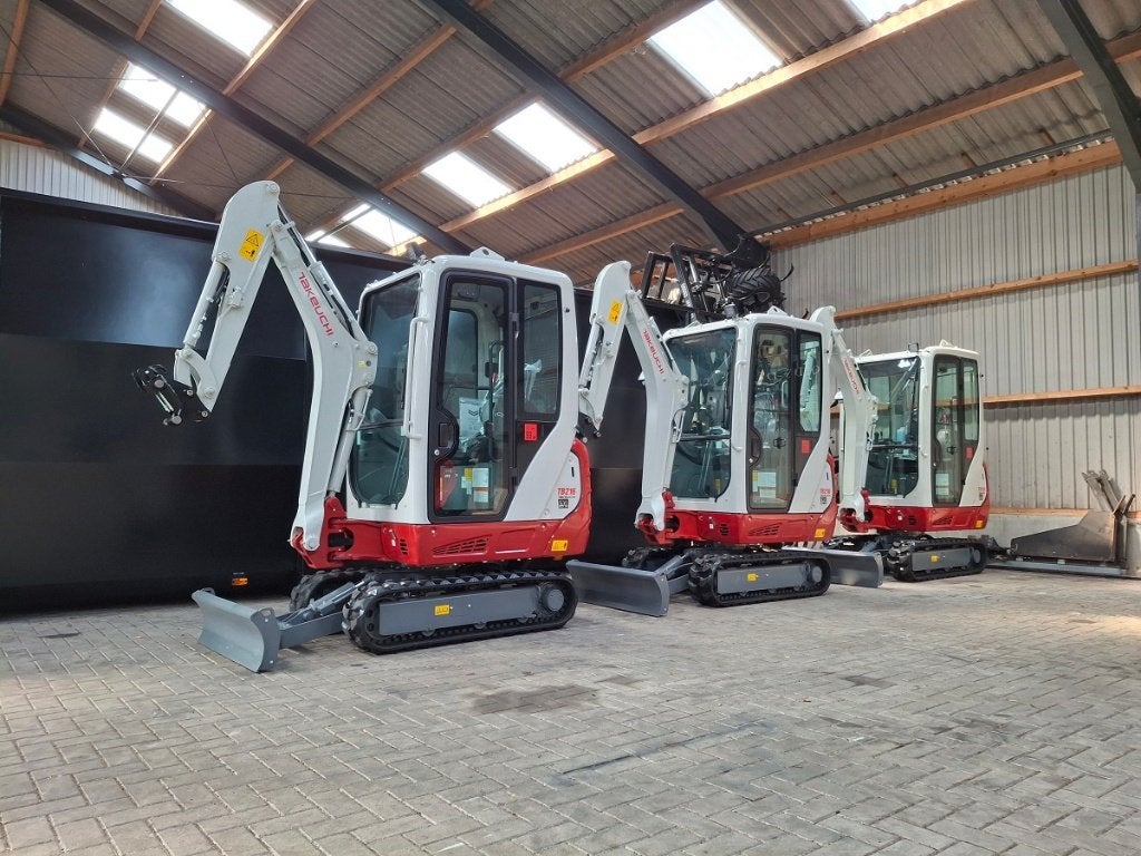 Takeuchi TB216, minigraver, minikraan, BJ2026, 5 st, Nieuw!, Ophalen, Nieuw