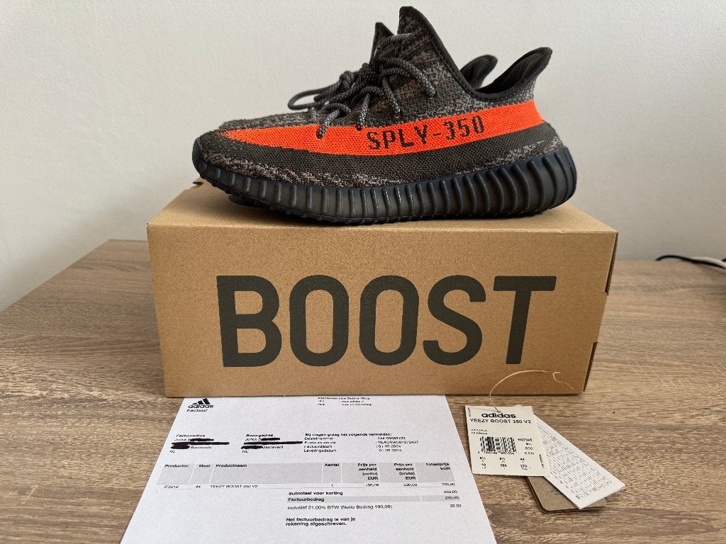 Adidas Yeezy Boost 350 V2 Beluga, maat 44 – licht gebruikt, Ophalen of Verzenden, Gedragen, Overige kleuren