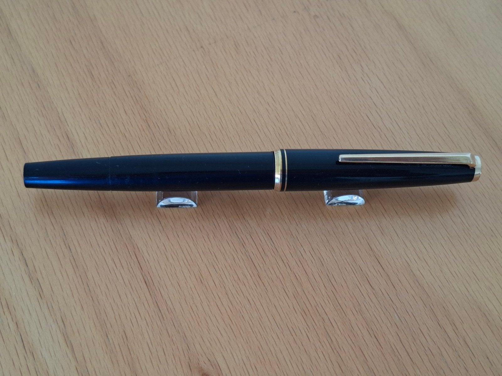Mont Blanc 221 Vulpen, Verzamelen, Verzenden, Vulpen, Overige merken