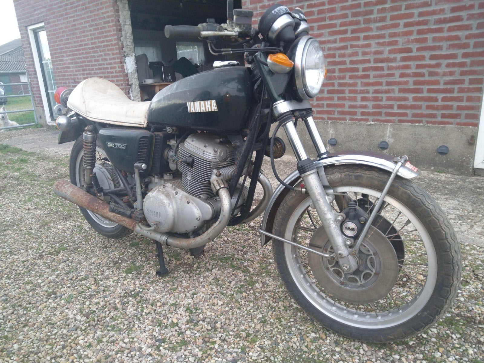 Yamaha TX750 OHC , 1973 project, 750 cc, 2 cilinders, Gebruikt, Naked bike