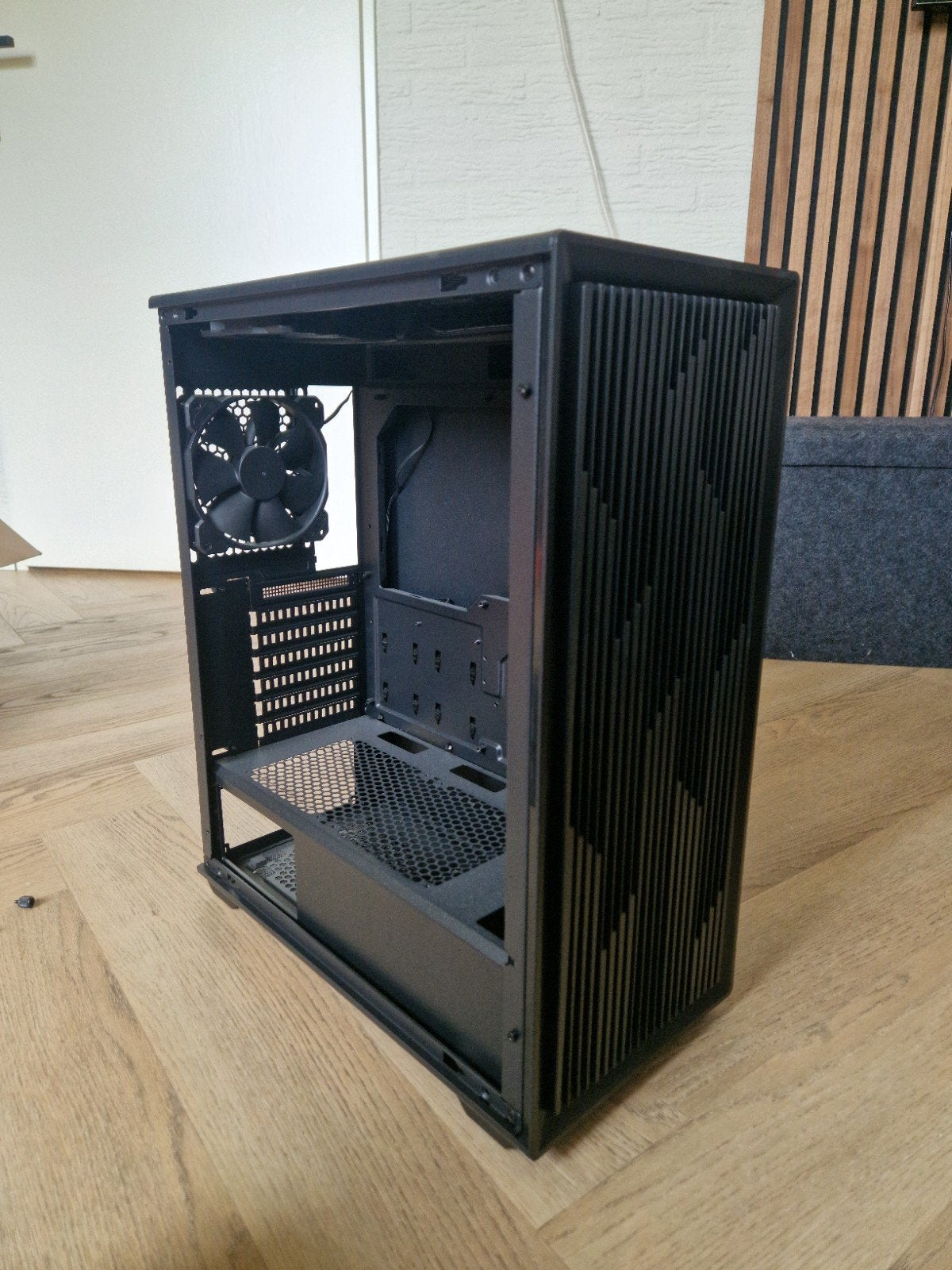 Sharkoon pc kast met ventilatoren, Ophalen, Nieuw