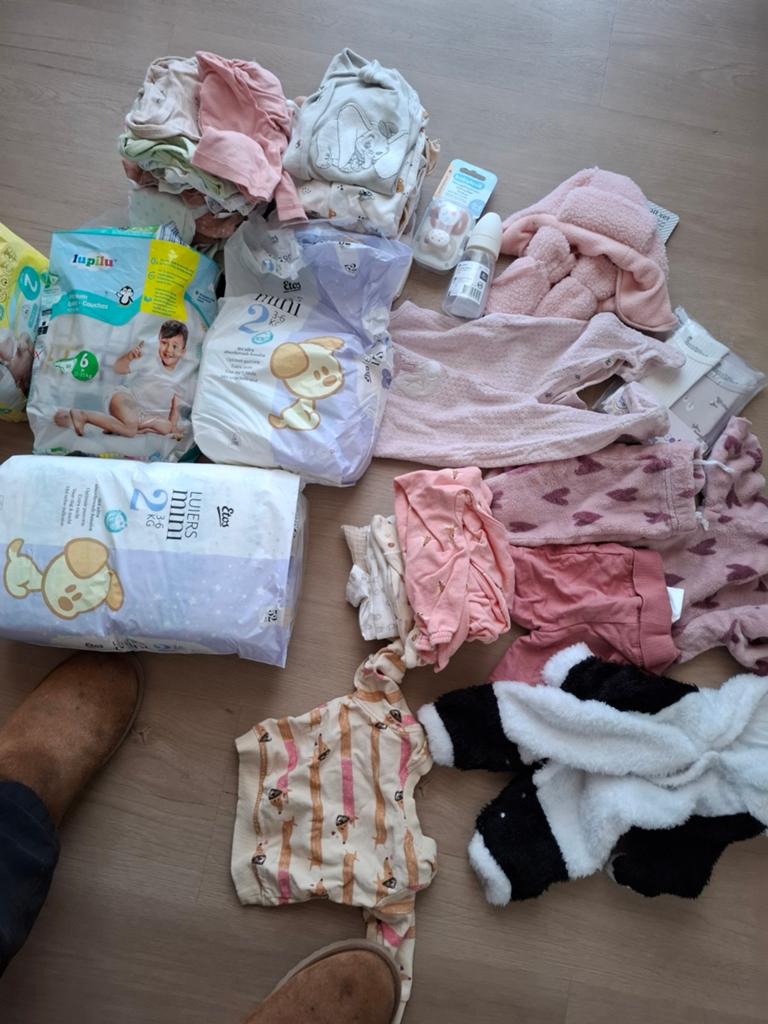 Grote partij babykleertjes, Ophalen of Verzenden, Nieuw