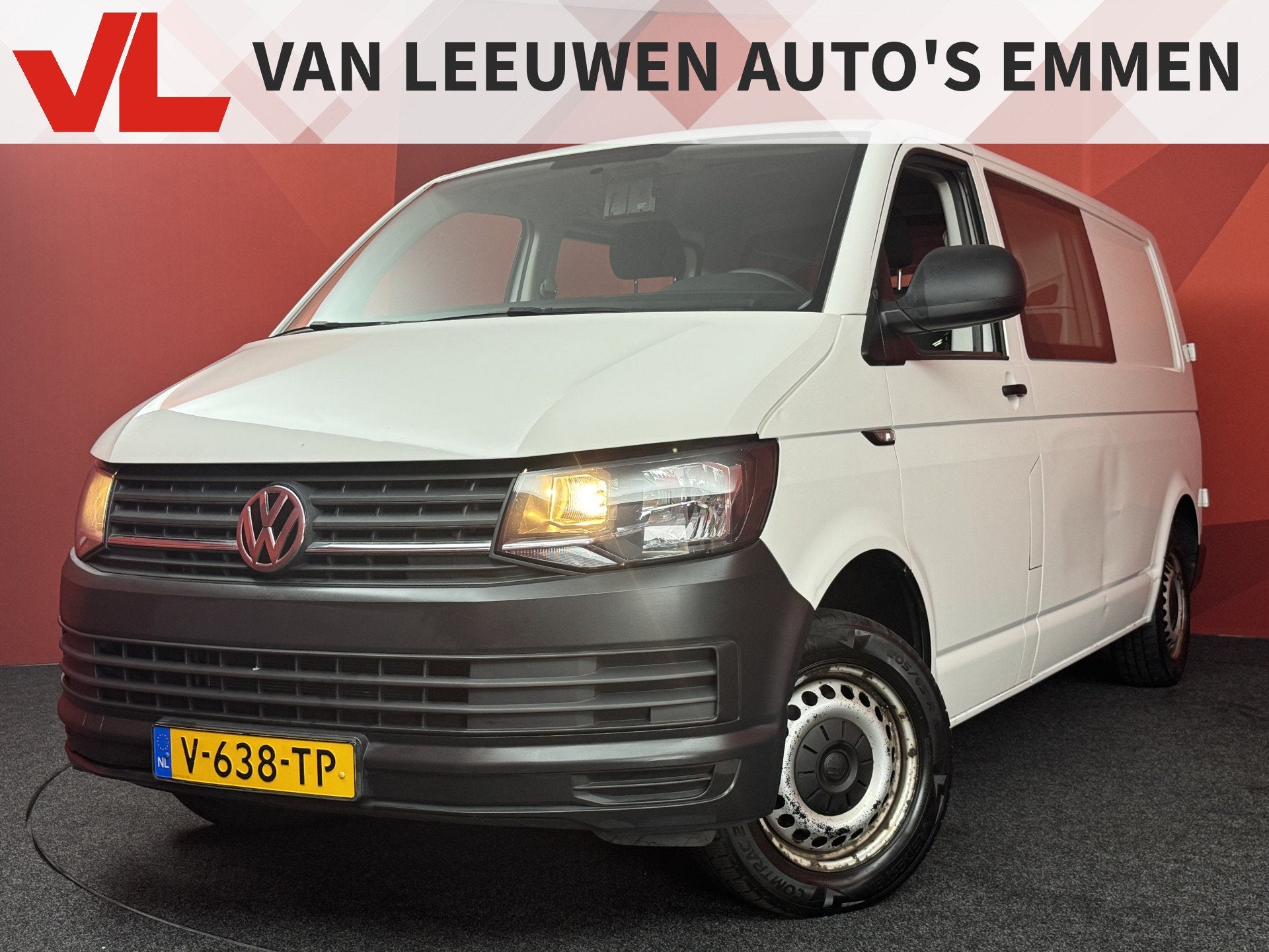 Volkswagen Transporter 2.0 TDI L2H1 DC | Airco | Cruise | Tr, Voorwielaandrijving, Stof, Gebruikt, 4 cilinders
