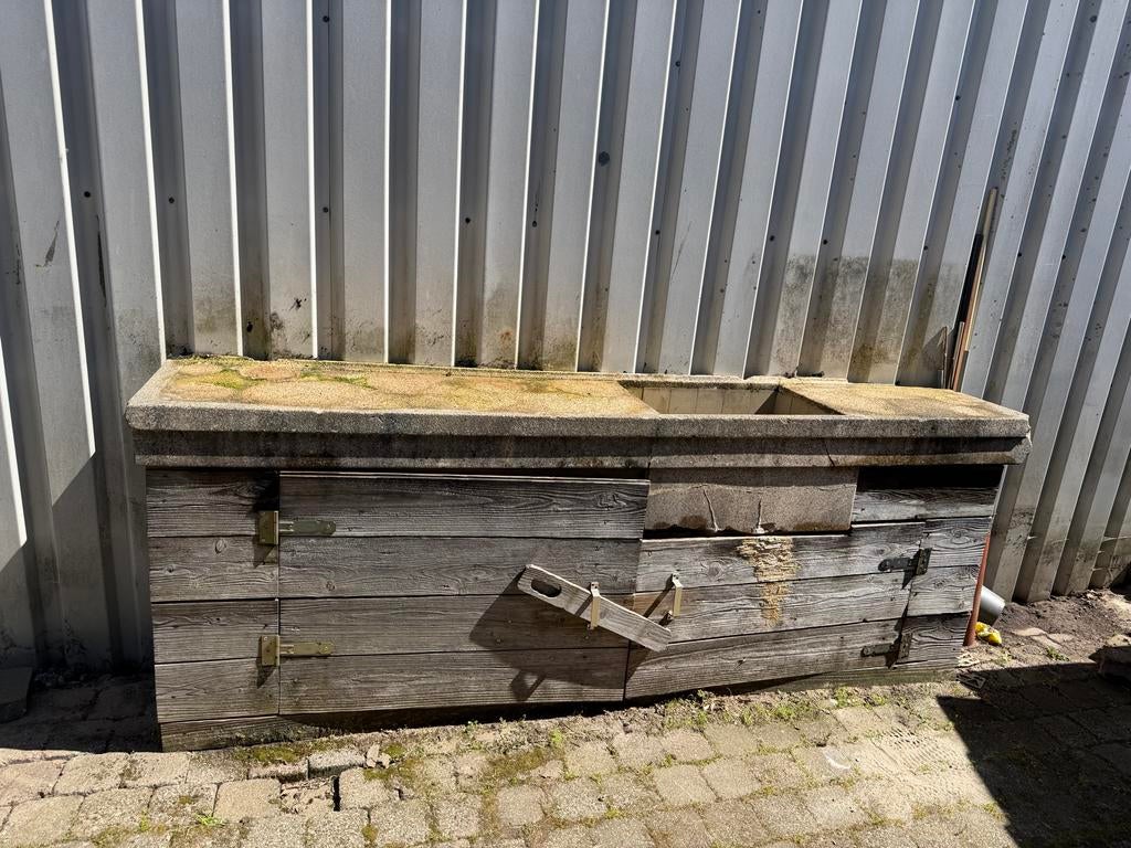 Zware buitenblad met wasbak - Robuust en functioneel, Ophalen, Gebruikt, Gas